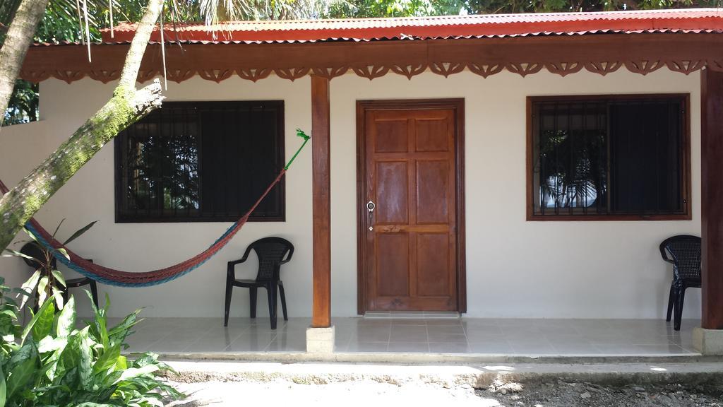 Yucca Beachfront Hotel Puerto Viejo de Talamanca Екстериор снимка