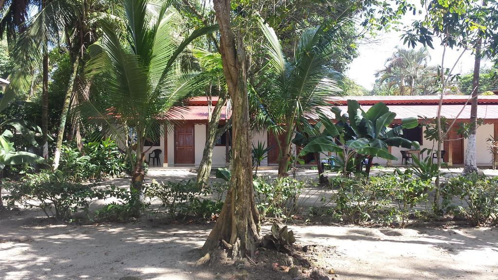 Yucca Beachfront Hotel Puerto Viejo de Talamanca Екстериор снимка
