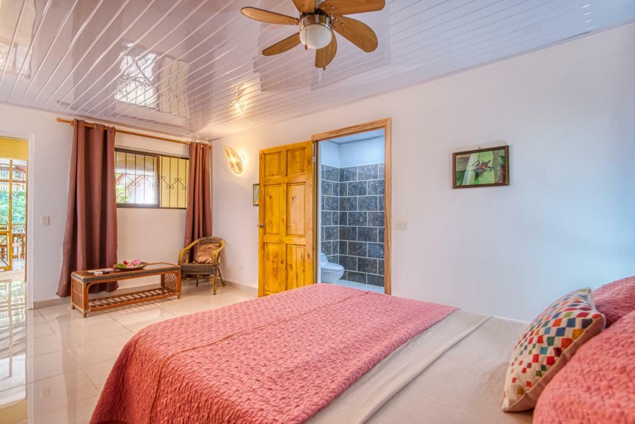 Yucca Beachfront Hotel Puerto Viejo de Talamanca Екстериор снимка