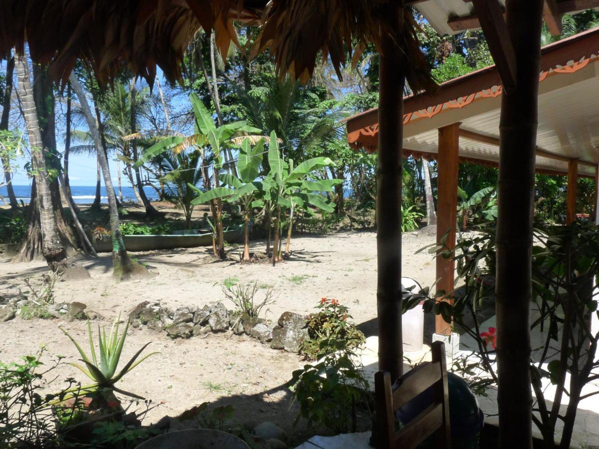 Yucca Beachfront Hotel Puerto Viejo de Talamanca Екстериор снимка